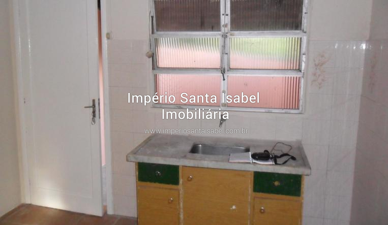 [Aluga-se casa 3 cômodos com garagem no bairro Jaguari /13 De Maio - R$ 450,00]