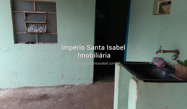 [Aluga casa 2 cômodos com 1 vaga de garagem descoberta  no Bairro do Cruzeiro Rua Independência,110 - R$350,00]