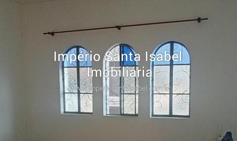 [Aluga casa 3 cômodos+ garagem centro Santa Isabel - R$ 1.500,00]