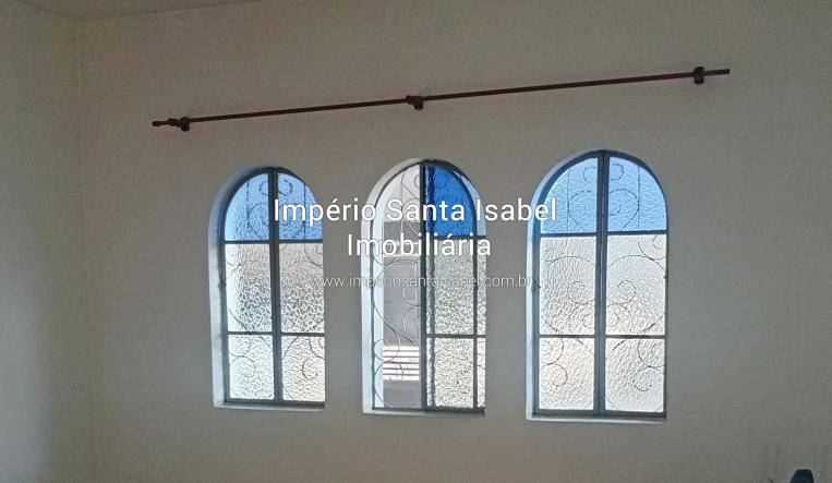 [Aluga casa 3 cômodos+ garagem centro Santa Isabel - R$ 1.500,00]