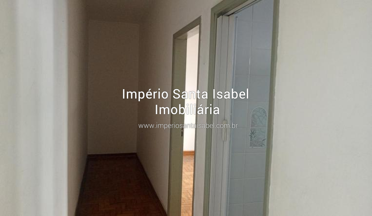 [Aluga casa 3 cômodos+ garagem centro Santa Isabel - R$ 1.500,00]