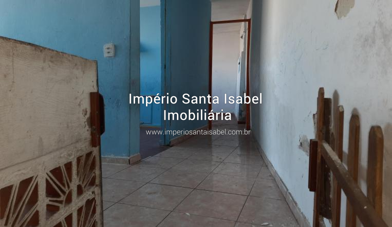 [Aluga Casa 4 cômodos - fundos- sem garagem no Arujá Center Ville  Próximo da Rodovia R$ 800,00]