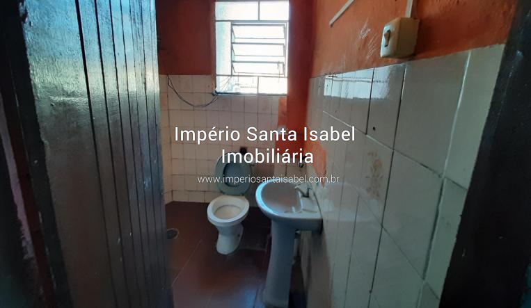 [Aluga Casa 4 cômodos - fundos- sem garagem no Arujá Center Ville  Próximo da Rodovia R$ 800,00]