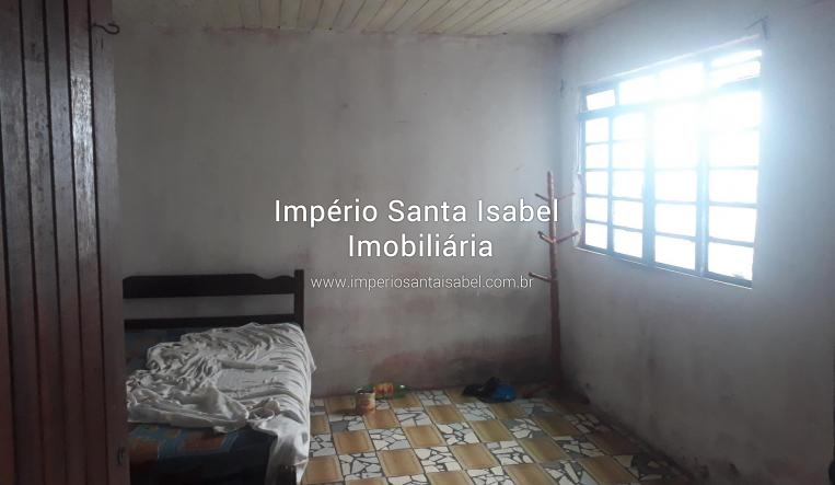 [Aluga Casa 4 cômodos - fundos- sem garagem no Arujá Center Ville  Próximo da Rodovia R$ 800,00]