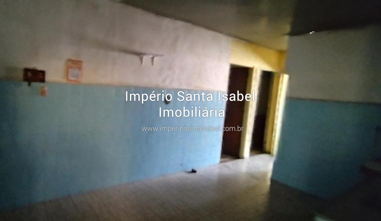 [Aluga casa 3 Dormitorios com garagem ao lado da padaria do Cruzeiro - Santa Isabel -SP-1.200,00]