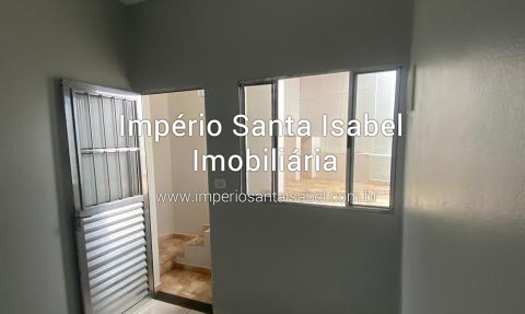 [Aluga casa com 3 cômodos R$750,00 Monte Serrat ]