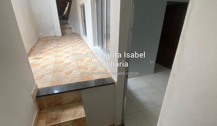 [Aluga casa com 3 cômodos R$750,00 Monte Serrat ]