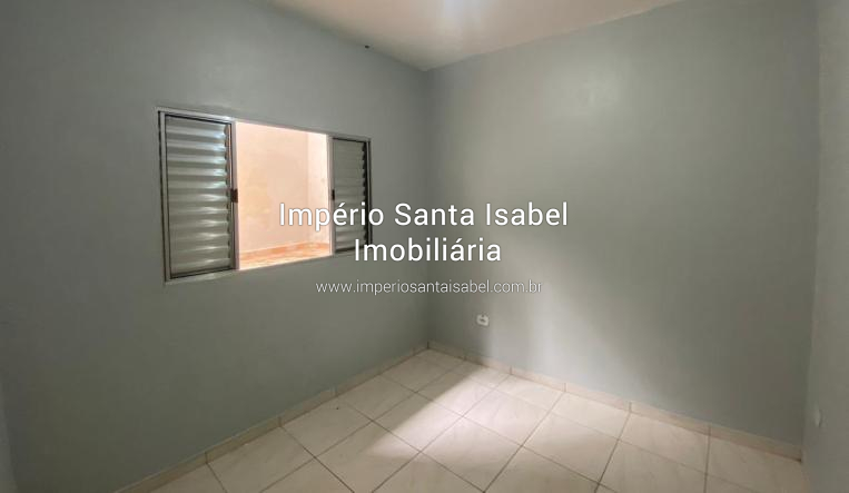 [Aluga casa com 3 cômodos R$750,00 Monte Serrat ]