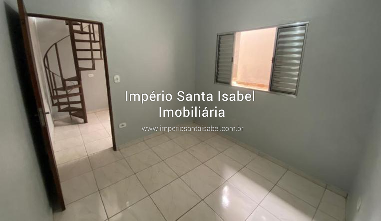 [Aluga casa com 3 cômodos R$750,00 Monte Serrat ]
