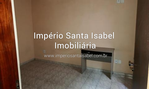 [Aluga casa com 3 Dormitórios _ sem garagem -centro_ Santa Isabel SP _ alugada]