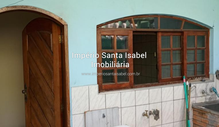[Aluga casa com 3 Dormitórios _ sem garagem -centro_ Santa Isabel SP _ alugada]