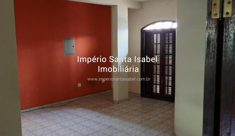 [Aluga casa com 3 Dormitórios _ sem garagem -centro_ Santa Isabel SP _ R$ 1.800,00]