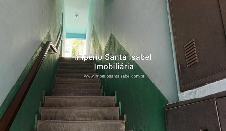 [Aluga casa com 3 Dormitórios _ sem garagem -centro_ Santa Isabel SP _ alugada]