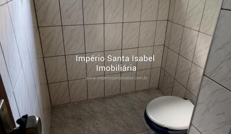 [Aluga casa com 3 Dormitórios _ sem garagem -centro_ Santa Isabel SP _ alugada]