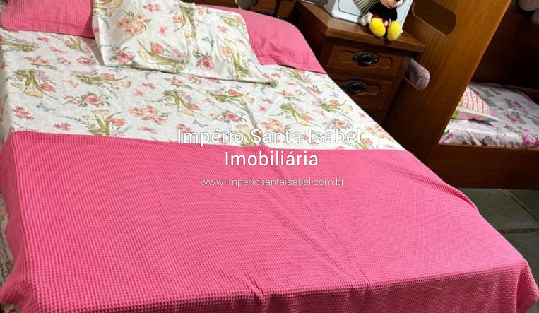 [Aluga casa Condomínio Santa Isabel R$4.000,00 ao mês ]