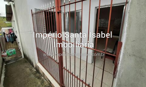 [Aluga casa 2 dormitórios com garagem na Rua Sabia - bairro vila Gumercindo- Santa Isabel SP ]
