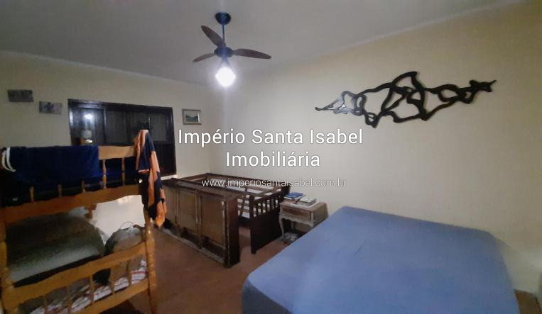 [Aluga chácara 5.400 m2 de tamanho no Bairro Recanto Aphina- Santa Isabel- incluso caseiro-R$ 4.500,00]