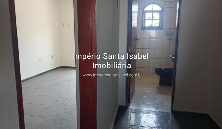 [Aluga AP no centro de Santa Isabel - R$ 1.400,00]