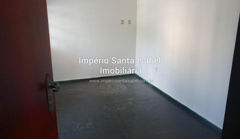 [Aluga AP no centro de Santa Isabel - R$ 1.400,00]