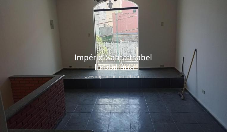 [Aluga AP no centro de Santa Isabel - R$ 1.400,00]