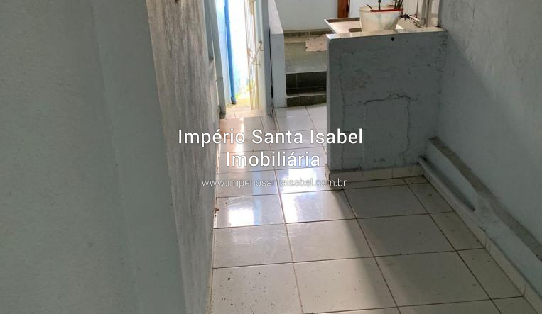 [Aluga-se casa com 2 dormitórios + edícula  nos fundos totalmente individual - Bairro 13 de Maio -Rua: Yara -R$ 1.700,00]