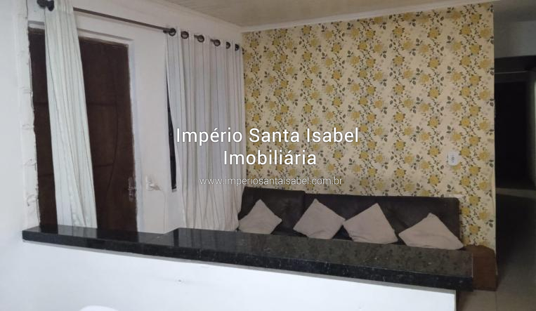 [Vendo casa com escritura  no bairro do barreto em Arúja-SP com 125 m2 de terreno.]