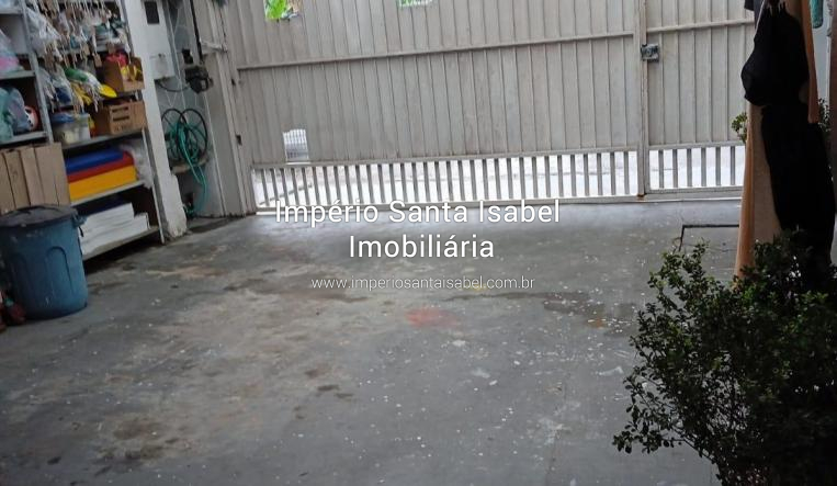 [Vendo casa com escritura  no bairro do barreto em Arúja-SP com 125 m2 de terreno.]