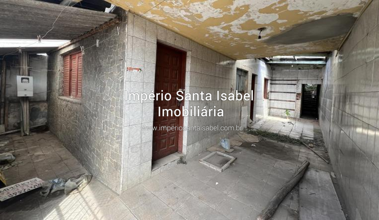 [Vendo casa na rua portugal Centro de Santa Isabel-Sp com escritura ]