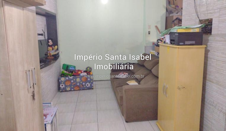 [Vendo duas casas bem localizadas no bairro Vila Gumercindo em Santa Isabel-SP]