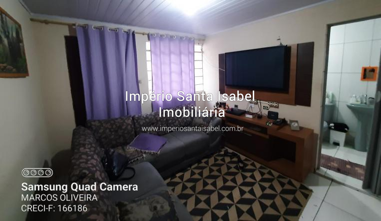 [Vende 3 casas em Santa Isabel SP na rua 7 de Setembro- tem escritura e]