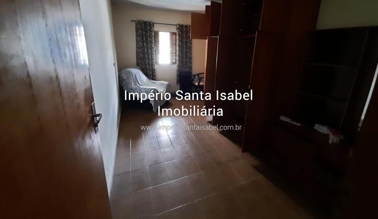 [Vende 3 casas individuais de esquina com Av Brasil- Santa Isabel SP - aceita Permuta por imóvel de menor valor ]