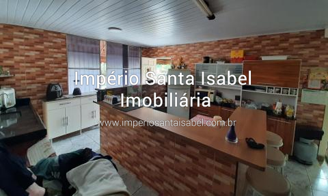[Vende 3 casas individuais de esquina com Av Brasil- Santa Isabel SP - aceita Permuta por imóvel de menor valor ]