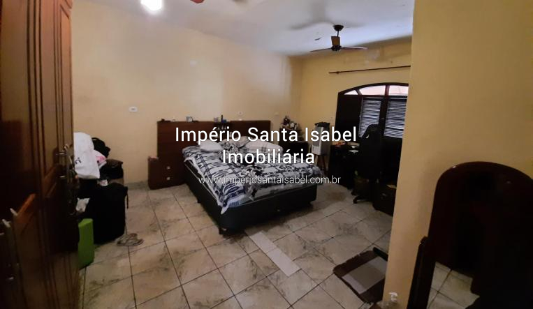 [Vende 3 casas individuais de esquina com Av Brasil- Santa Isabel SP - aceita Permuta por imóvel de menor valor ]