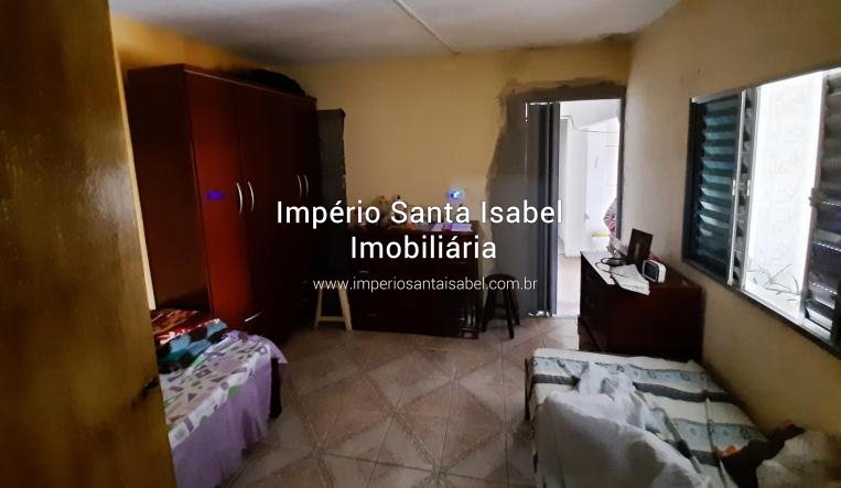 [Vende 3 casas individuais de esquina com Av Brasil- Santa Isabel SP - aceita Permuta por imóvel de menor valor ]