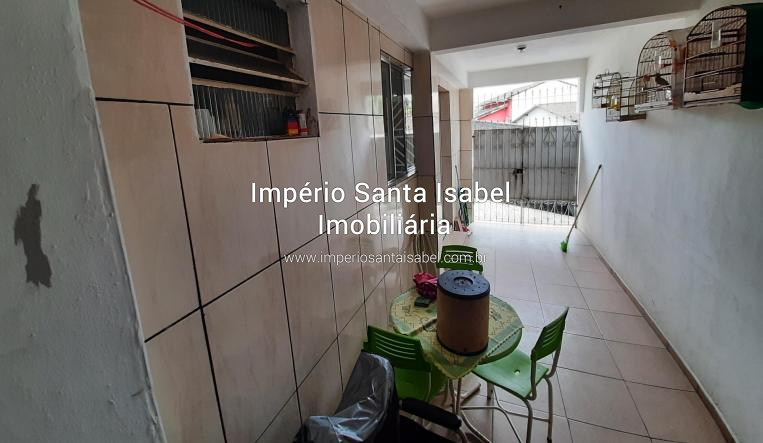 [Vende 3 casas individuais de esquina com Av Brasil- Santa Isabel SP - aceita Permuta por imóvel de menor valor ]