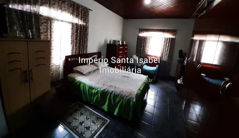 [Vende 3 casas individuais de esquina com Av Brasil- Santa Isabel SP - aceita Permuta por imóvel de menor valor ]