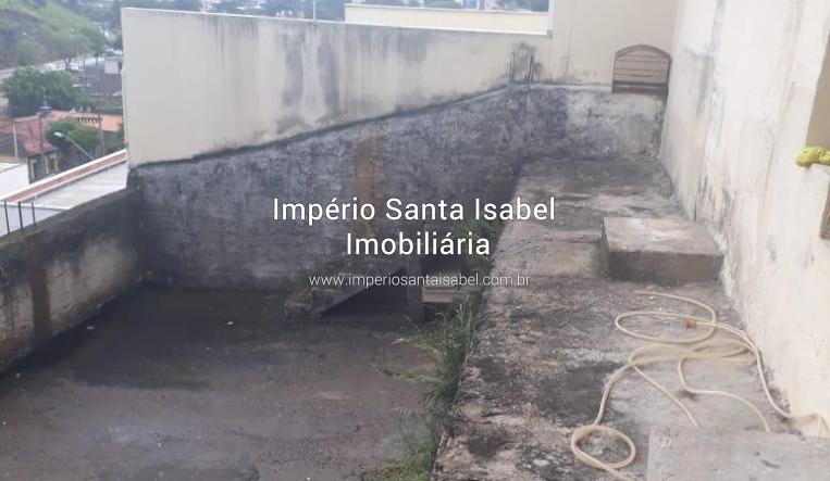 [Vende 3 Casas  No Centro 4 Vagas De Garagem ]