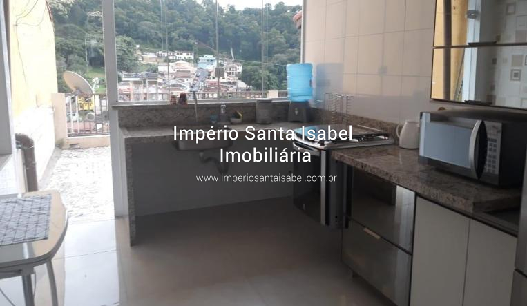 [Vende 3 Casas  No Centro 4 Vagas De Garagem ]