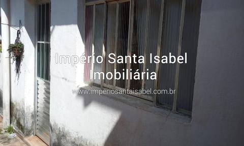 [Vende 4 casas em um terreno de 200 M2 em Itaquera-SP  - Aceita permuta por  casa ou sítio em Santa Isabel.]