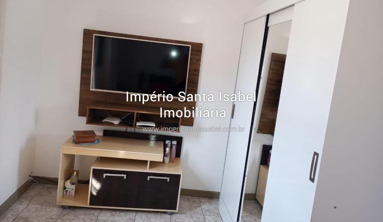 [Vende 4 casas em um terreno de 200 M2 em Itaquera-SP  - Aceita permuta por  casa ou sítio em Santa Isabel.]