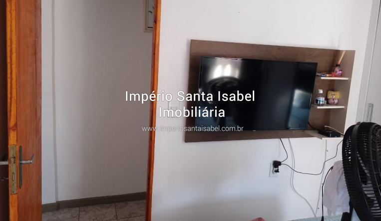 [Vende 4 casas em um terreno de 200 M2 em Itaquera-SP  - Aceita permuta por  casa ou sítio em Santa Isabel.]