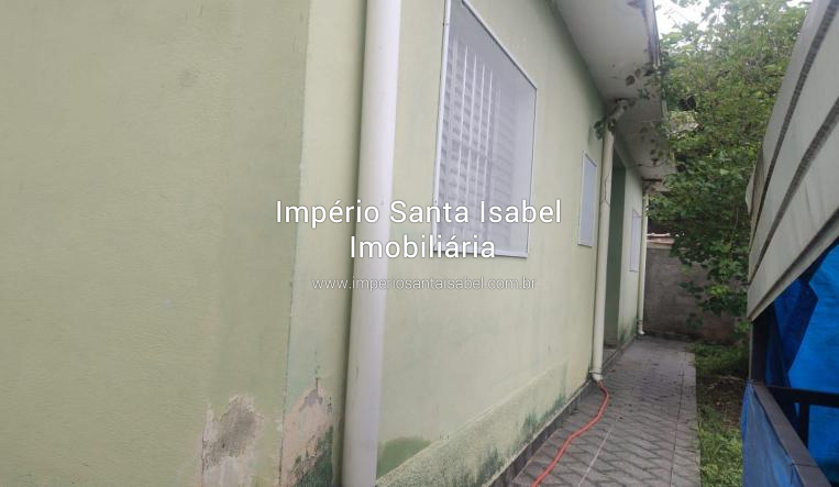 [Vende 7 casas em terreno de 5.700 m2]