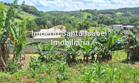 [Vende 7 casas em terreno de 5.700 m2]