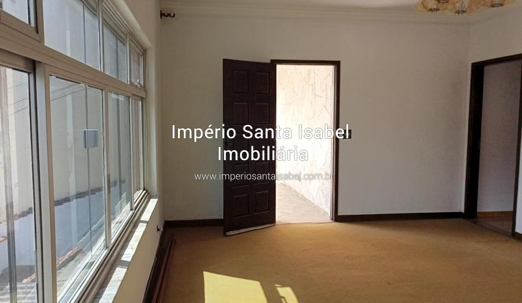 [Vende Casa 500 M2 próximo Centro de Santa Isabel - dá Financiamento bancário ]