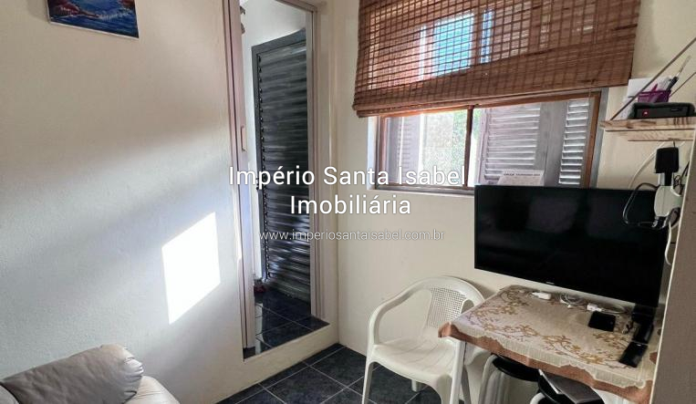 [Vende Chacara com 2.100 m2 com piscina -Boa Vista - Igarata-SP]