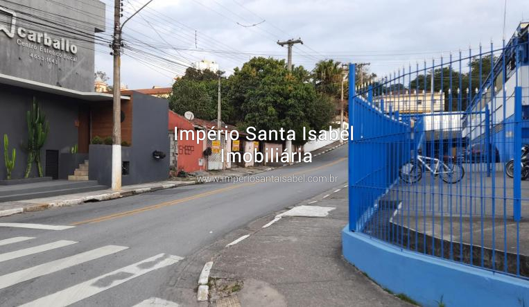 [Vende casa com área de 311,84m2 ao lado do Supermercado Taka próximo Rodoviária Aruja]