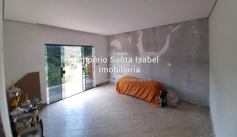 [Vende casa Semeacabada 275 m2 de terreno- AV Brasil- Santa Isabel SP- Tem escritura ]