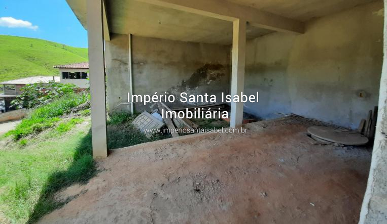 [Vende casa Semeacabada 275 m2 de terreno- AV Brasil- Santa Isabel SP- Tem escritura ]