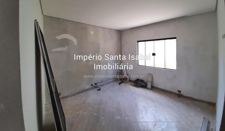 [Vende casa Semeacabada 275 m2 de terreno- AV Brasil- Santa Isabel SP- Tem escritura ]