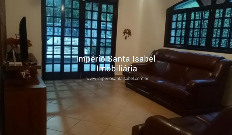 [Vende chacara 2.700 M2 com piscina próximo ao centro de Santa Isabel- REF 2244]